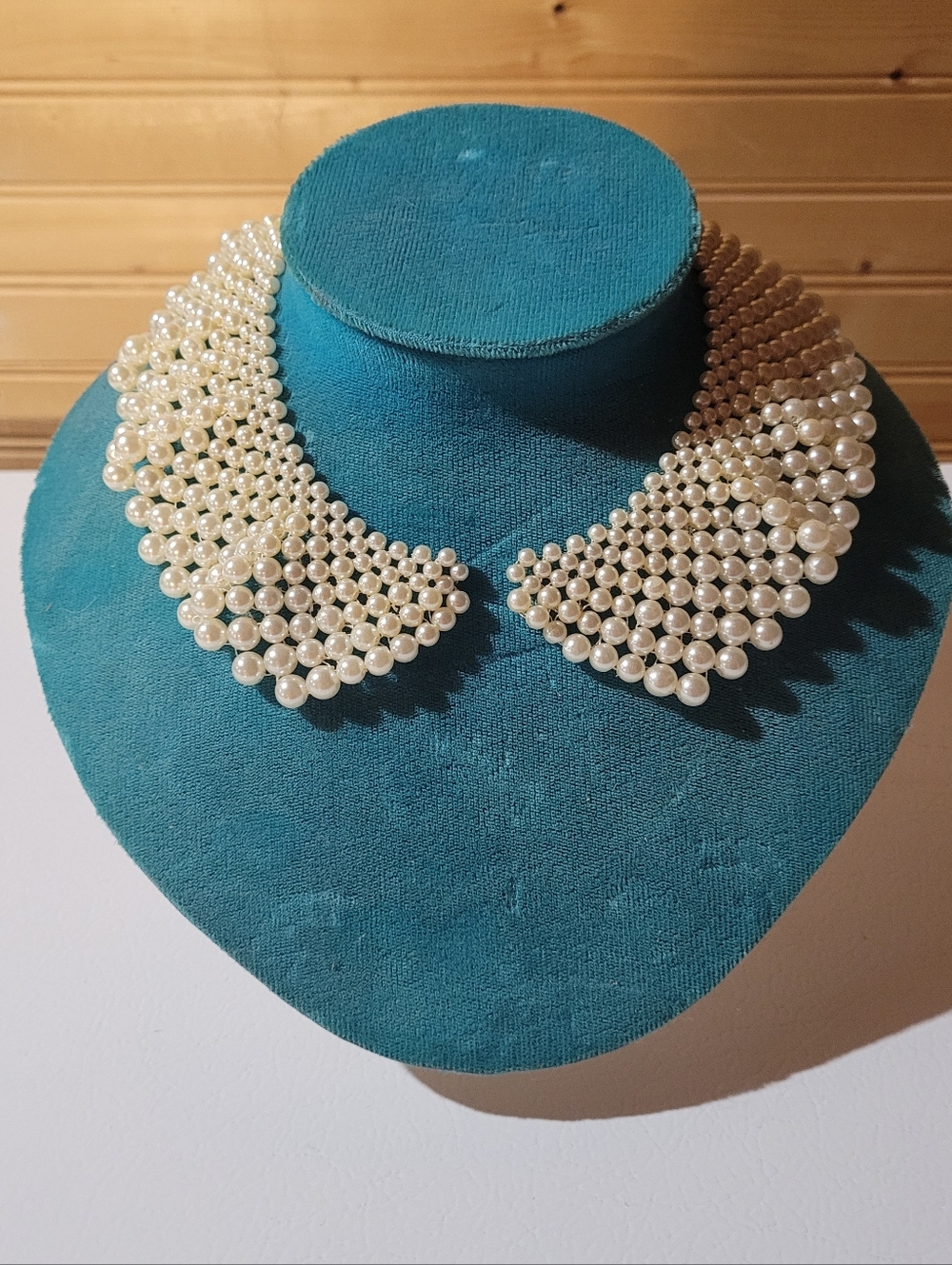 Faux Pearl Collar